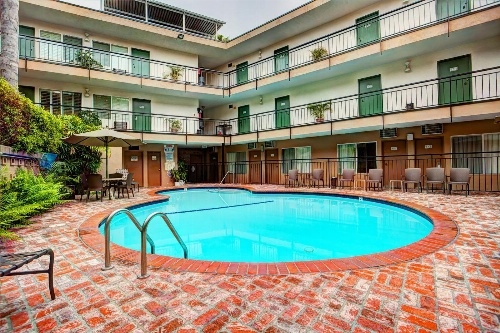 Dunes Inn Wilshire image 2